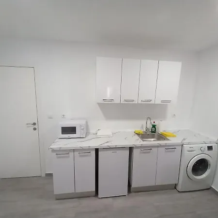 Apartment Season Flat